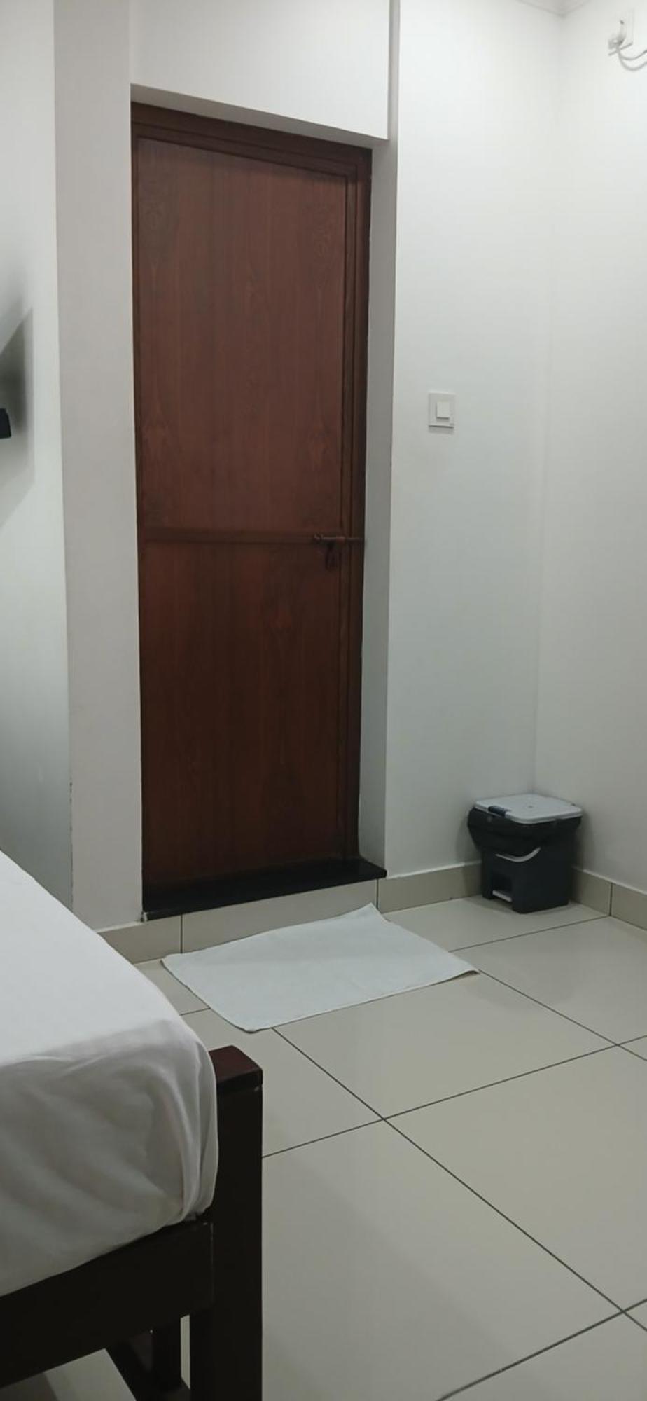 Kochi Annies Inn Homestay الغرفة الصورة