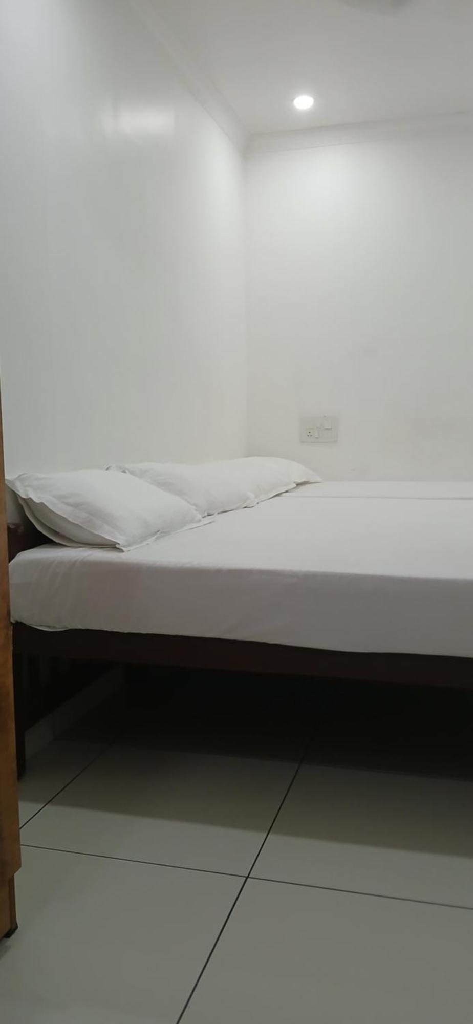 Kochi Annies Inn Homestay الغرفة الصورة